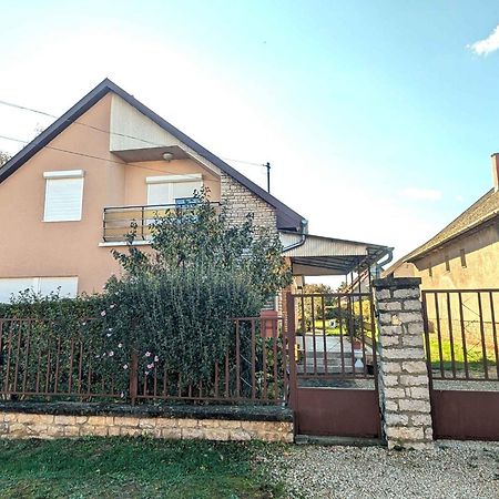 Holiday Home In Balatonfoeldvar 36529 מראה חיצוני תמונה