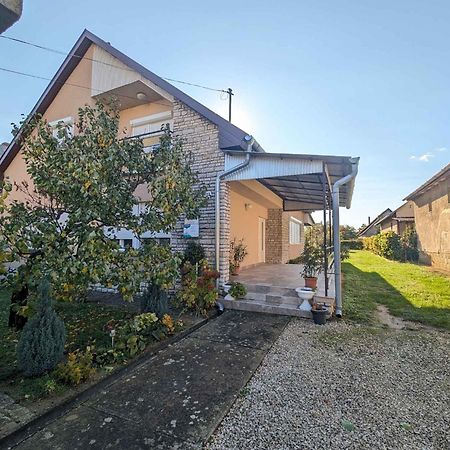 Holiday Home In Balatonfoeldvar 36529 מראה חיצוני תמונה