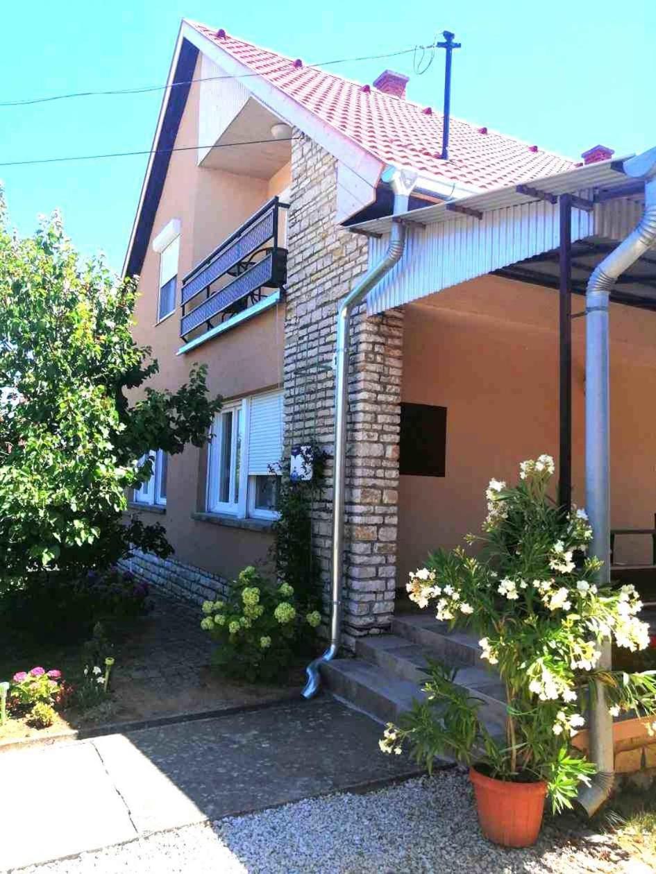 Holiday Home In Balatonfoeldvar 36529 מראה חיצוני תמונה