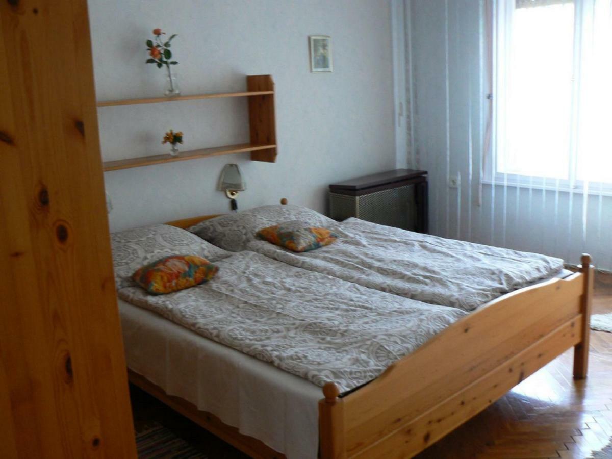 Holiday Home In Balatonfoeldvar 36529 מראה חיצוני תמונה